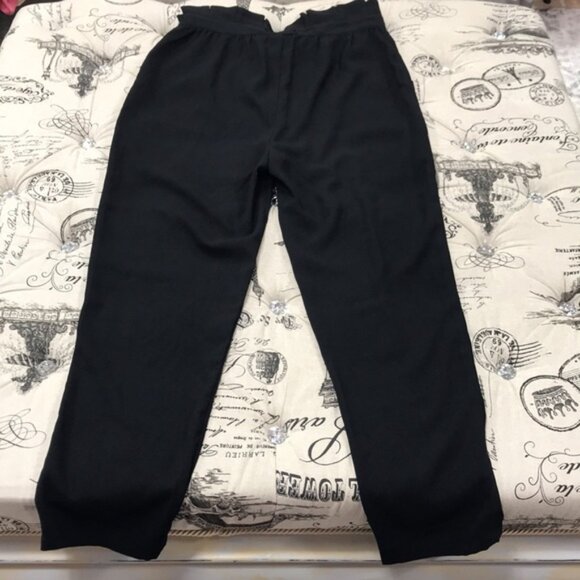 Cupcakes And Cashmere Paperbag Pants - Picture 9 of 13